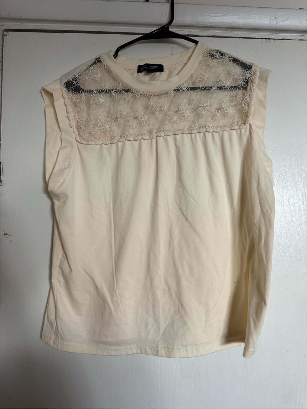 Delicate Lace Yoke Cream Sleeveless Tank